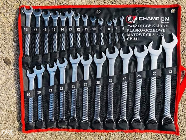 25-dijelni set okasto viljuškastih ključeva