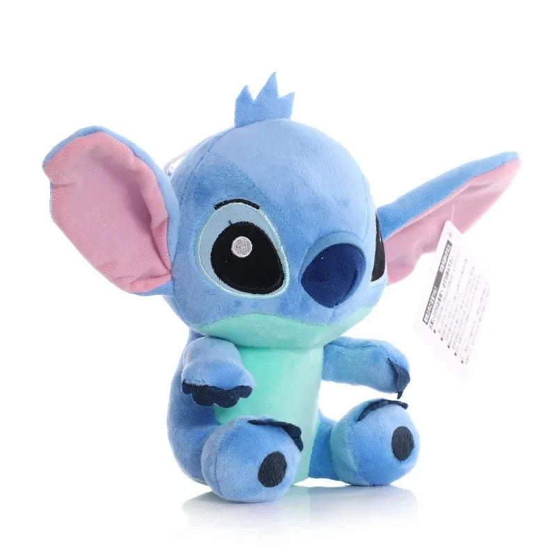 Plišani Stitch sa velikim ušima, pogled iskosa