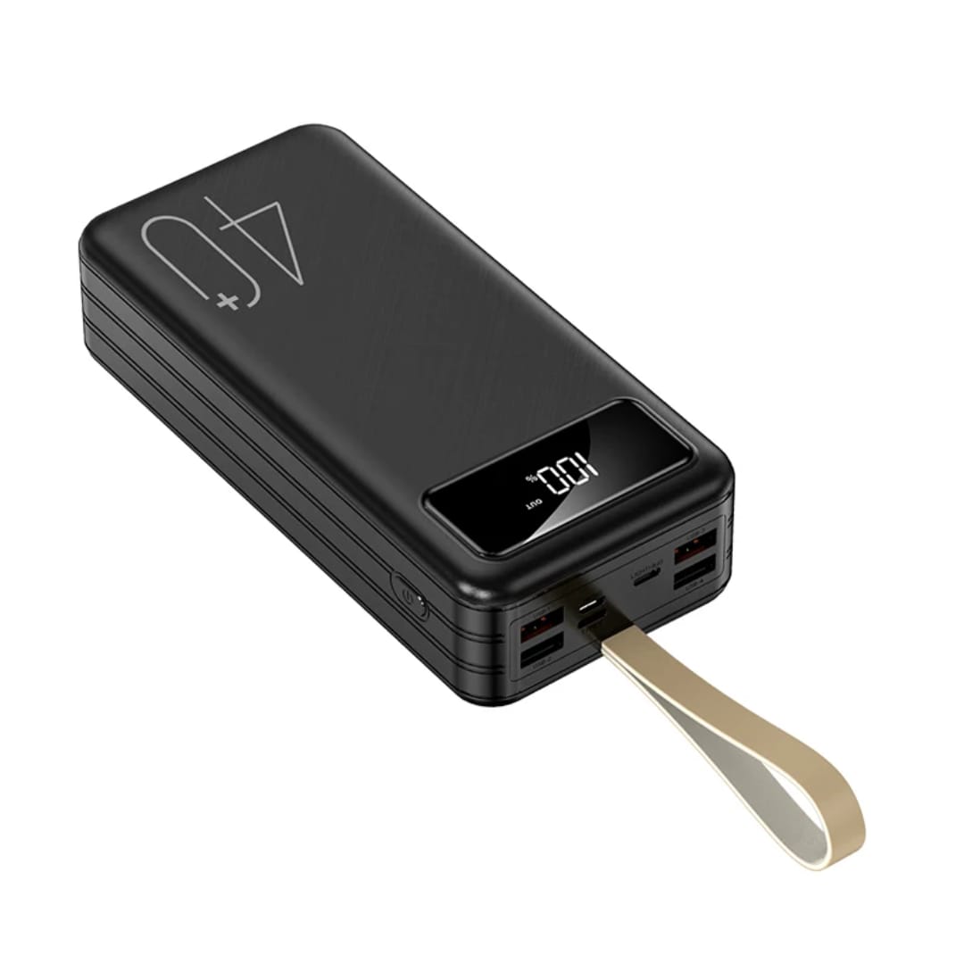 Power bank 30.000 mAh u ruci – veličina uređaja