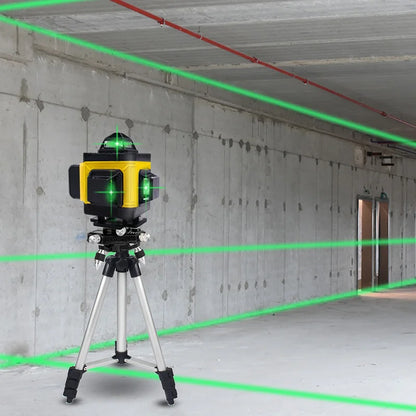 16-linijski laser projektuje zelene linije po zidovima i podu u betonskoj hali